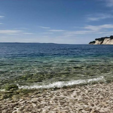 Luxurious Holiday Home In Makarska With Jacuzzi Extérieur photo